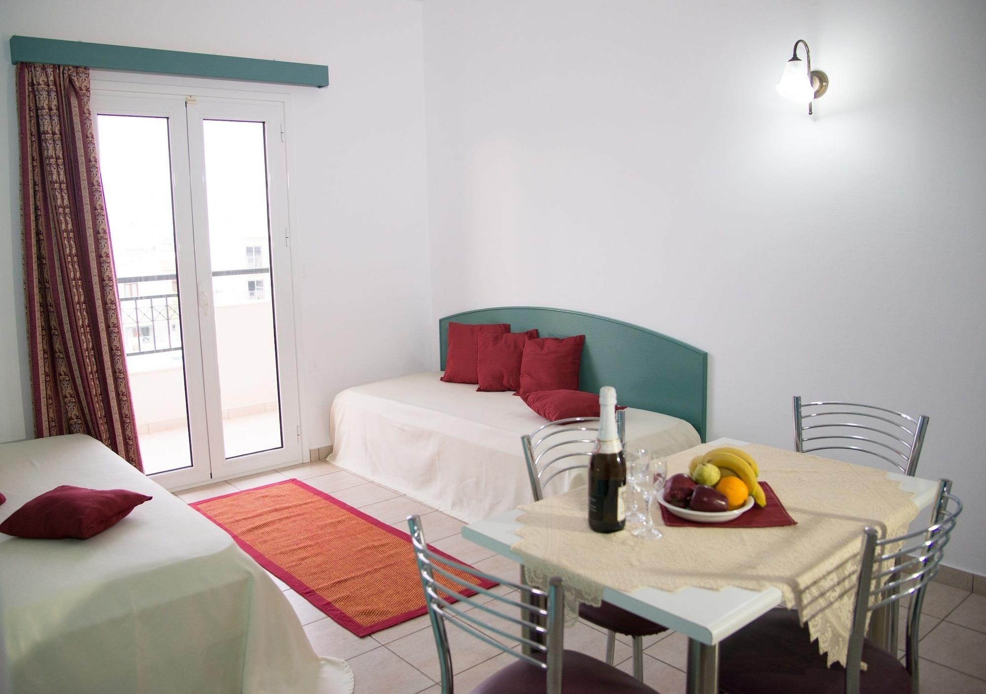 Theoni Apartments Малиа Экстерьер фото