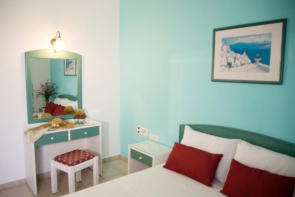 Theoni Apartments Малиа Экстерьер фото