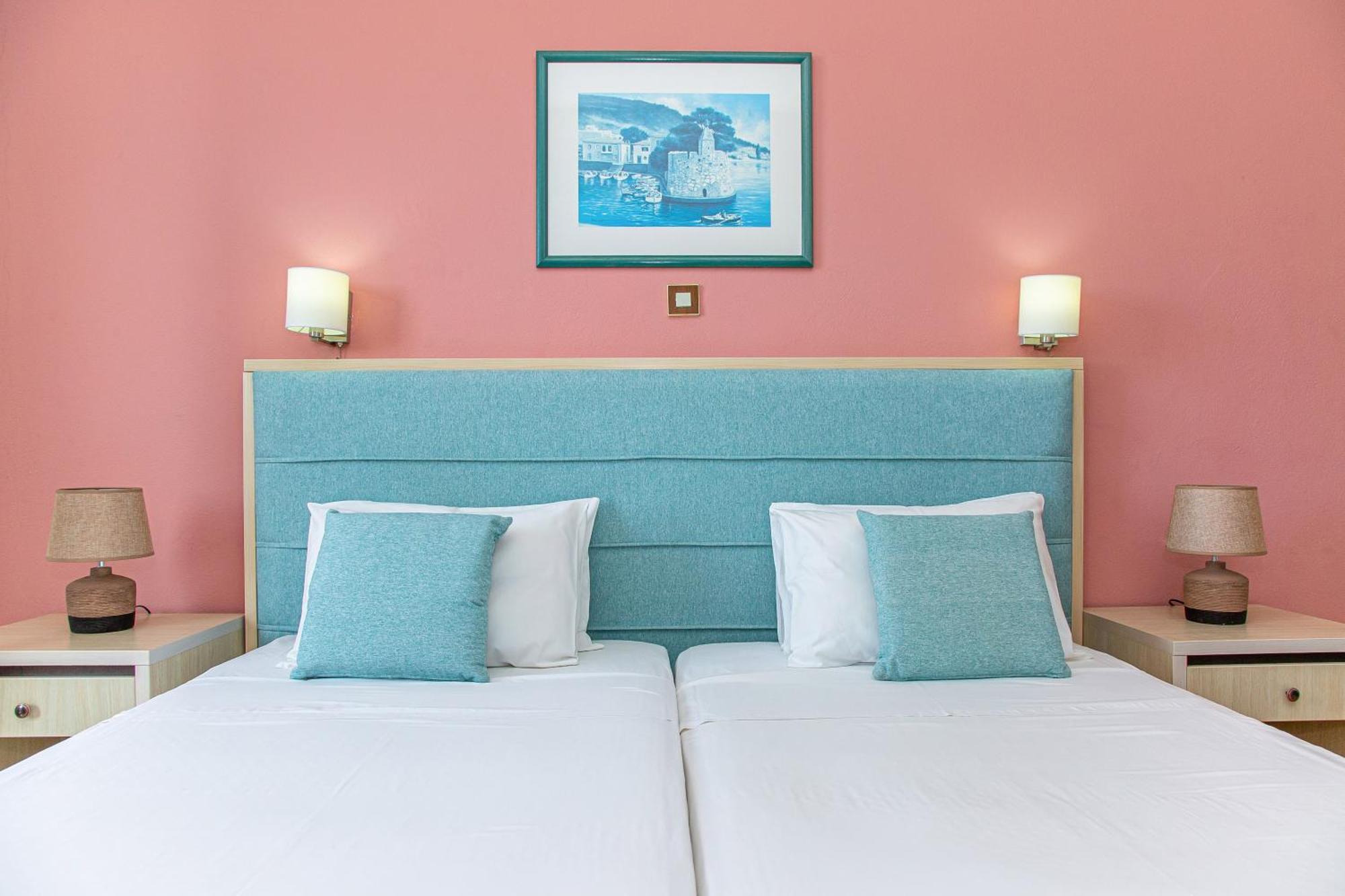 Theoni Apartments Малиа Экстерьер фото